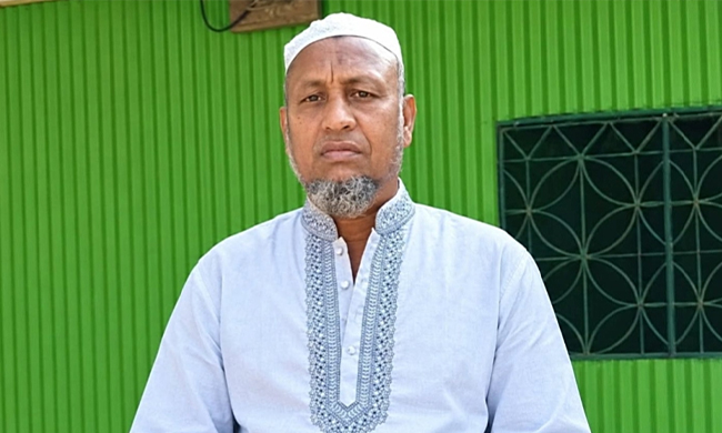 চাটখিল থানায় সালিশে এসে আওয়ামী লীগ নেতা আটক
