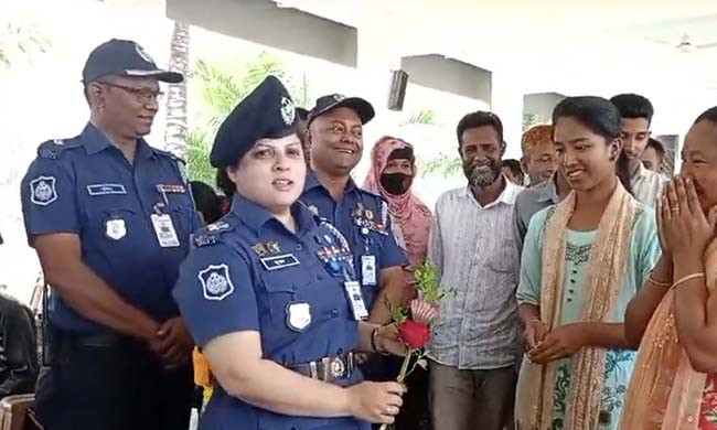 খাগড়াছড়িতে পুলিশে চাকরি পেলেন ১৫ জন, খরচ ১২০ টাকা &nbsp;&nbsp;