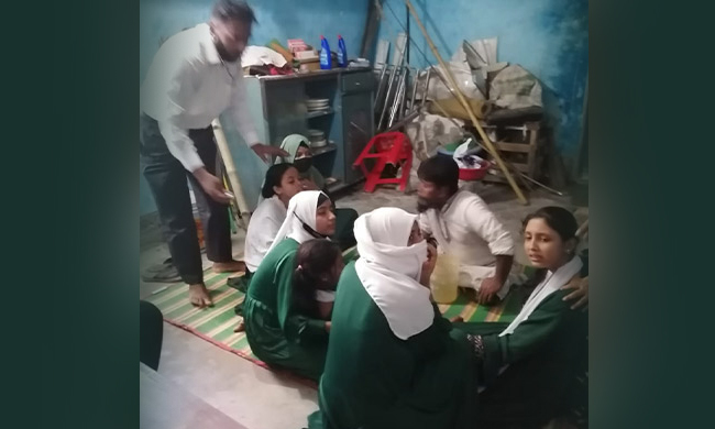 ক্লাস চলাকালে অজ্ঞাত কারণে অসুস্থ ১৫ শিক্ষার্থী &nbsp;&nbsp;