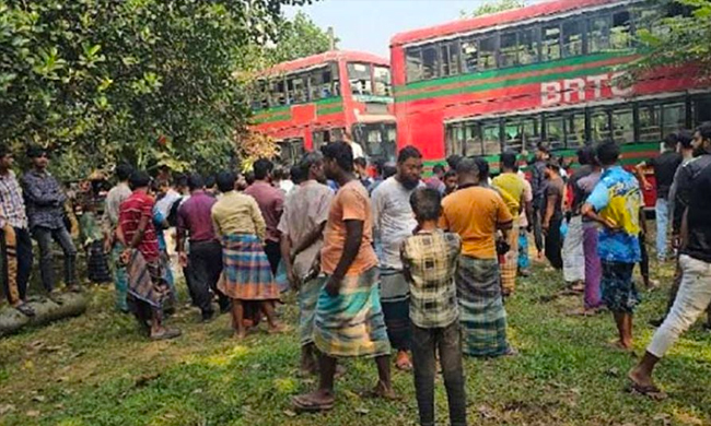 পিকনিক বাসে ৩ ছাত্রের মৃত্যু, যা বলছে বিশ্ববিদ্যালয় কর্তৃপক্ষ &nbsp;&nbsp;