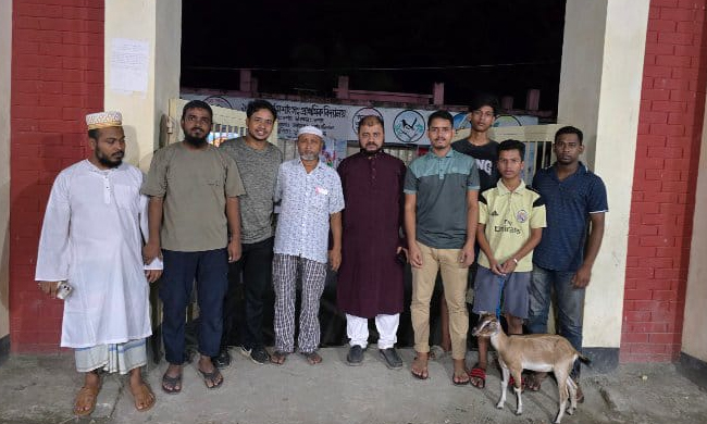 "ইস্ট মশাং ইয়াং ইউনিটির উদ্যোগে প্রকল্প কর্মসংস্থানের আওতায় অসচ্ছল পরিবারকে ছাগী বিতরণ"