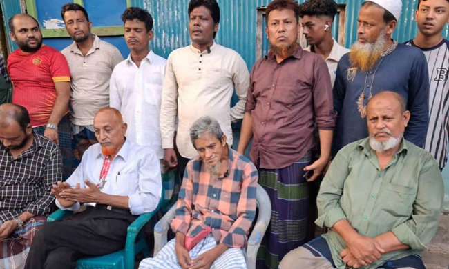 চাটখিলে স্ত্রী-সন্তানের বিরুদ্ধে প্রবাসীকে মারধর করে বাড়ি থেকে বের করে দেওয়ার অভিযোগ